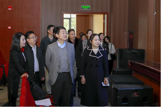 ¼¯ÍÅÏòµ¼¸°ËÄ´¨ÒÕÊõְҵѧԺ¿¼²ì½»Á÷