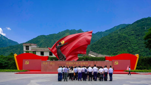 �����������ŵ�ί��֯��չ�������������ֳ���ѧ�� �����ܲ�����·һ�����⵳���˶�