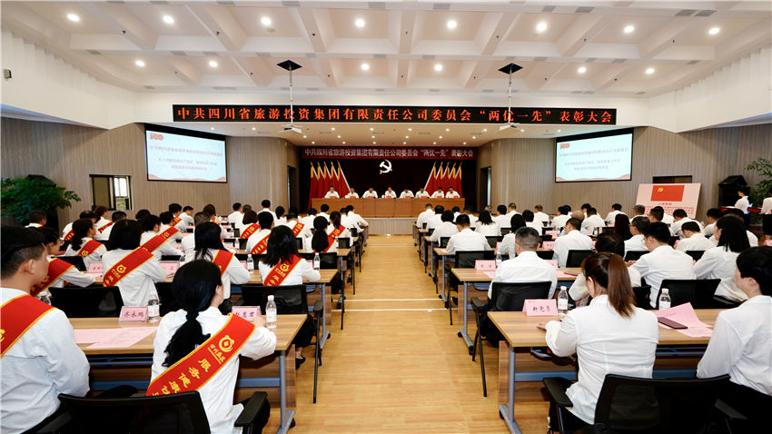 �����������ŵ�ί�ٿ�������һ�ȡ�������