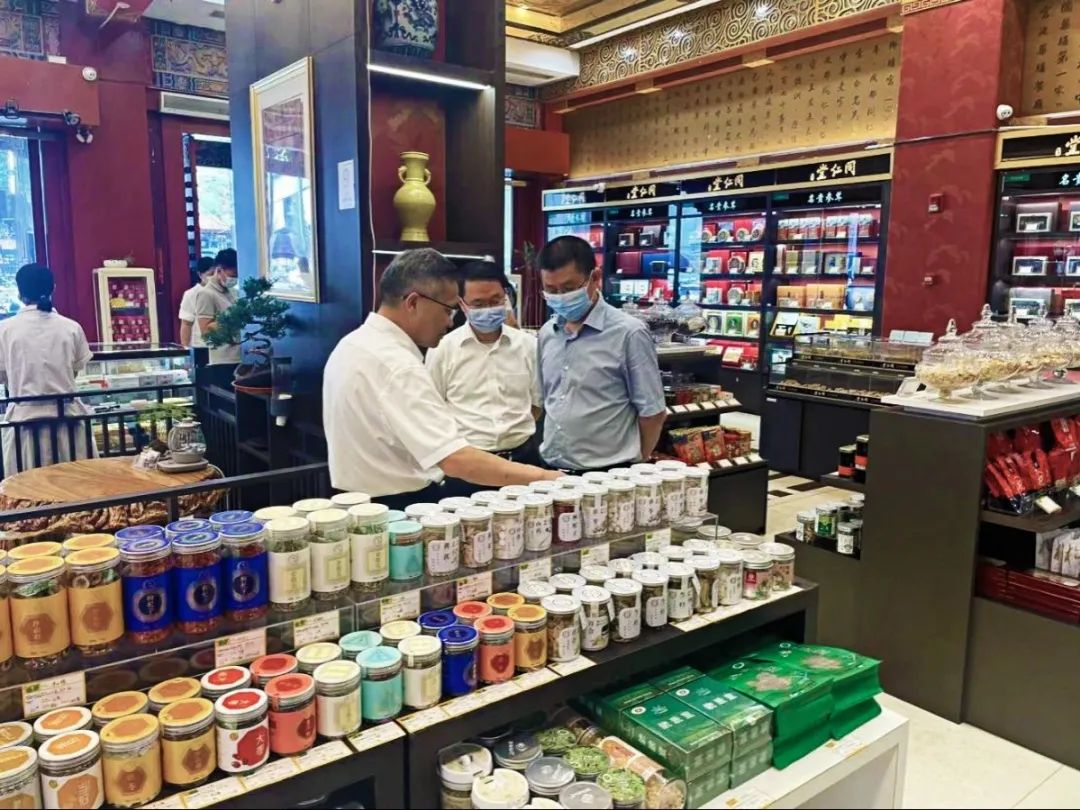 �����򵼸����������󿵽���˾����