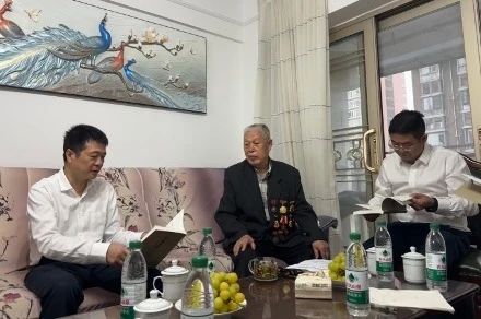 ʡ�����������ŵ�ί�����ǰϦ�߷�ο���ϸɲ��ϵ�Ա