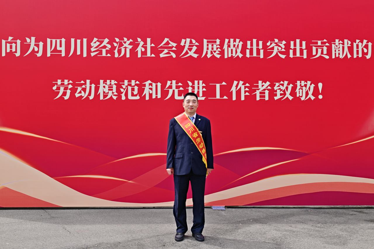 ϲ����ʡ������������2�˻��Ĵ�ʡ�Ͷ�ģ��