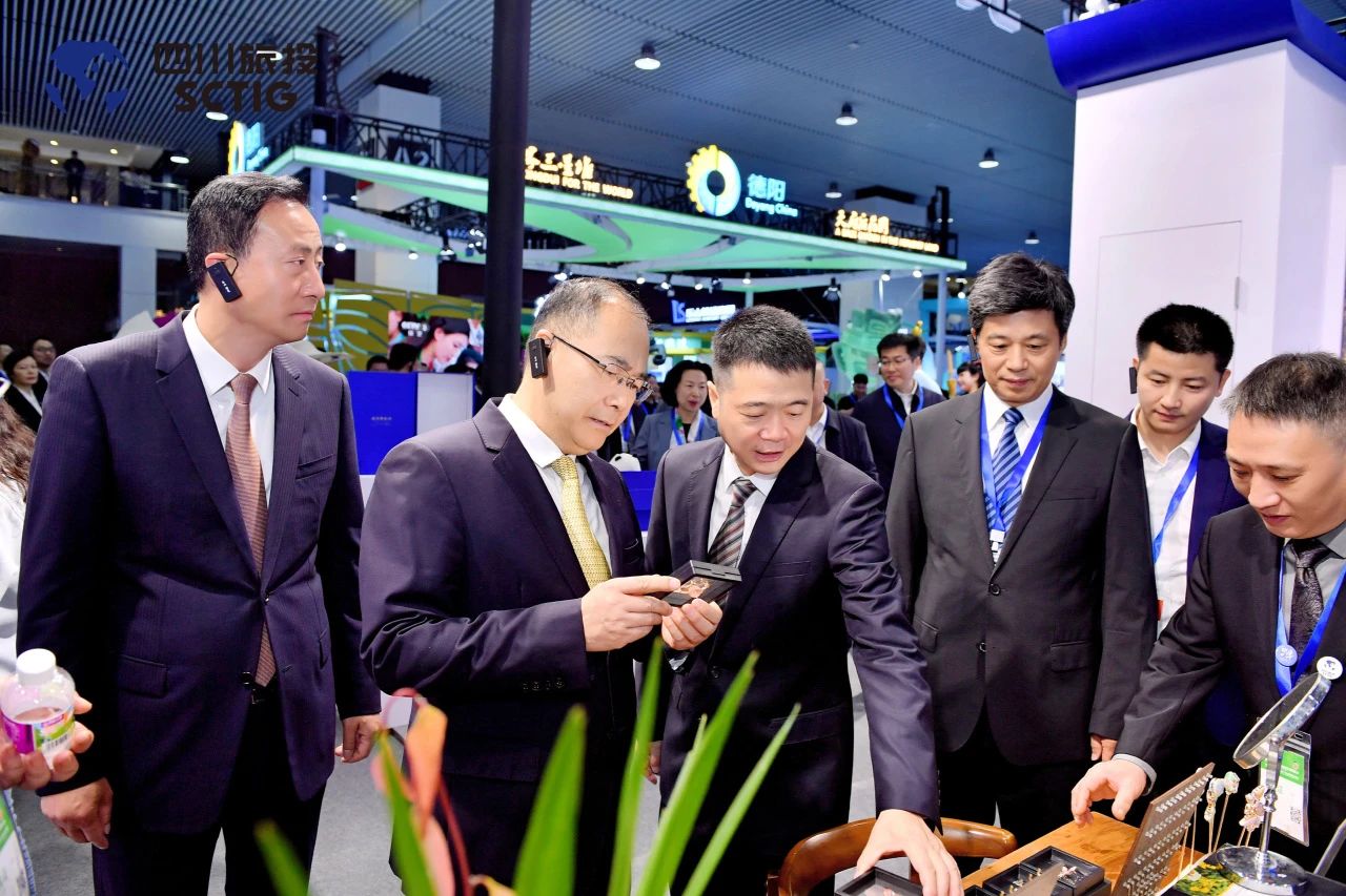 ��1+4+N�������ں�����׳ʣ��Ĵ������������������ʮһ���Ĵ�������������չ����